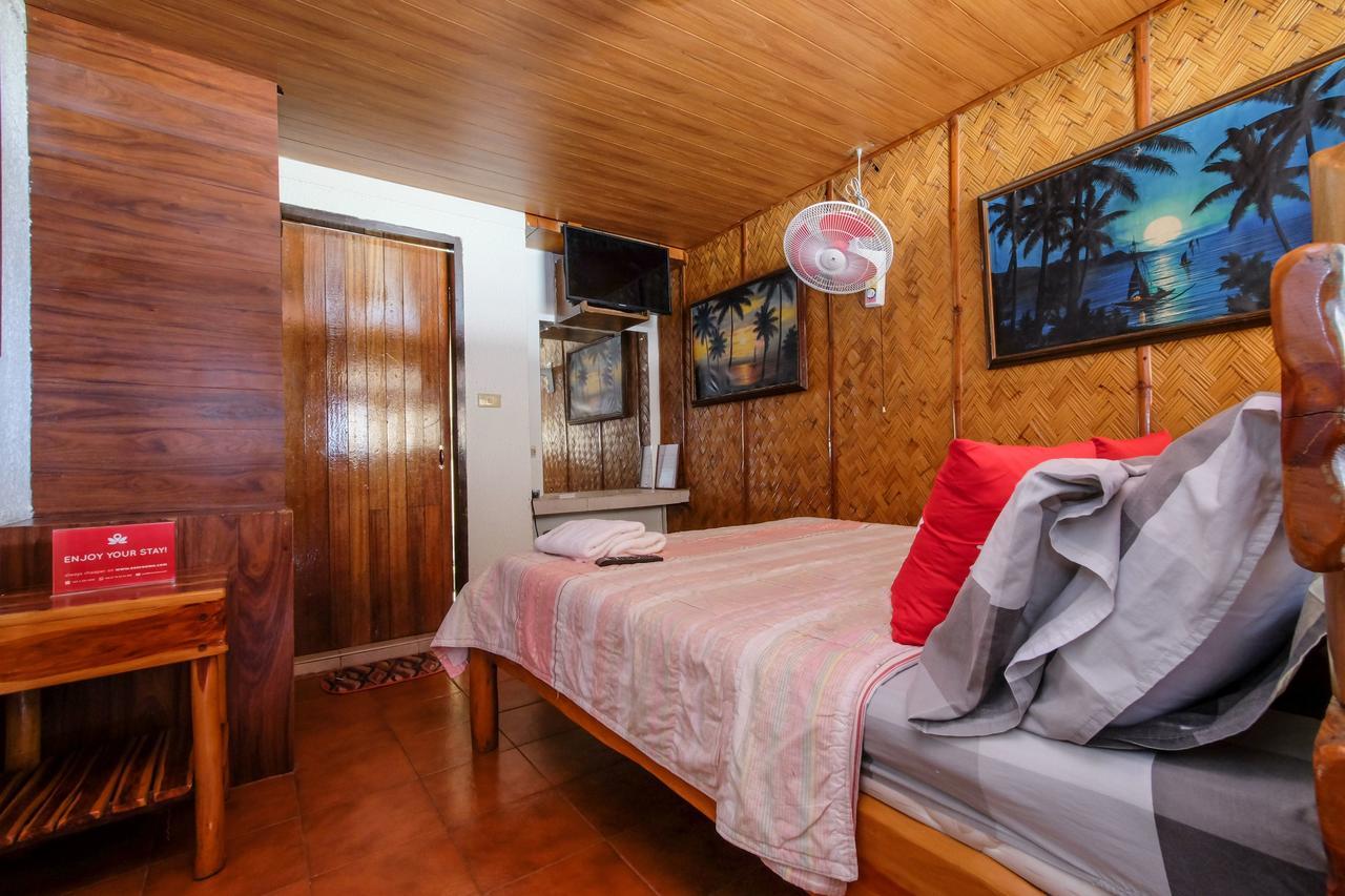 萨邦海滨禅室酒店 波尔多·格尼拉 外观 照片